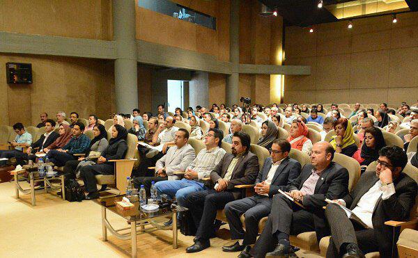 نشست تخصصی اجرای تورهای VIP در اتاق شیراز 